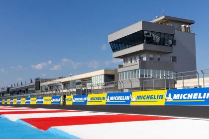 vliegreis MotoGP Hongarije - Balaton Park circuit 